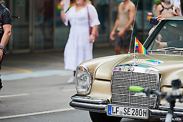 CSD-Pride-Demo-HOSI-Salzburg-_b-DSC0151-FOTO-FLAUSEN