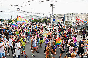 CSD-Pride-Demo-HOSI-Salzburg-_b-DSC0571-FOTO-FLAUSEN
