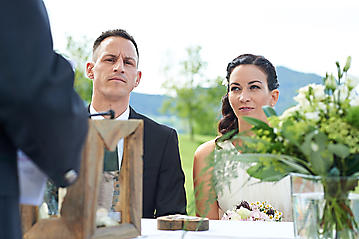 Hochzeit-Katrin-Matthias-Winterstellgut-Annaberg-Salzburg-_DSC2329-by-FOTO-FLAUSEN