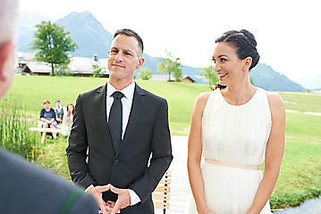 Hochzeit-Katrin-Matthias-Winterstellgut-Annaberg-Salzburg-_DSC2333-by-FOTO-FLAUSEN